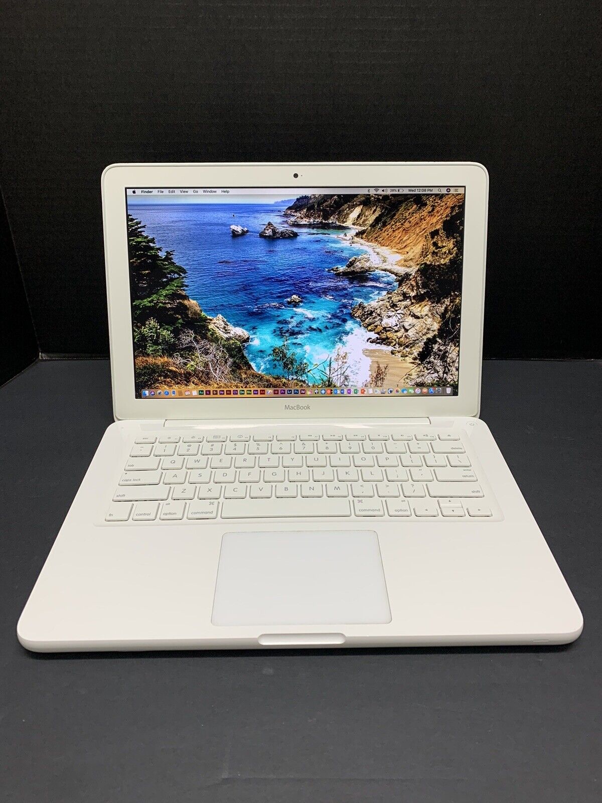 Apple Macbook unibody 13” 8GB RAM 500GB HDD core 2 duo 2009. Available Now for $175.00