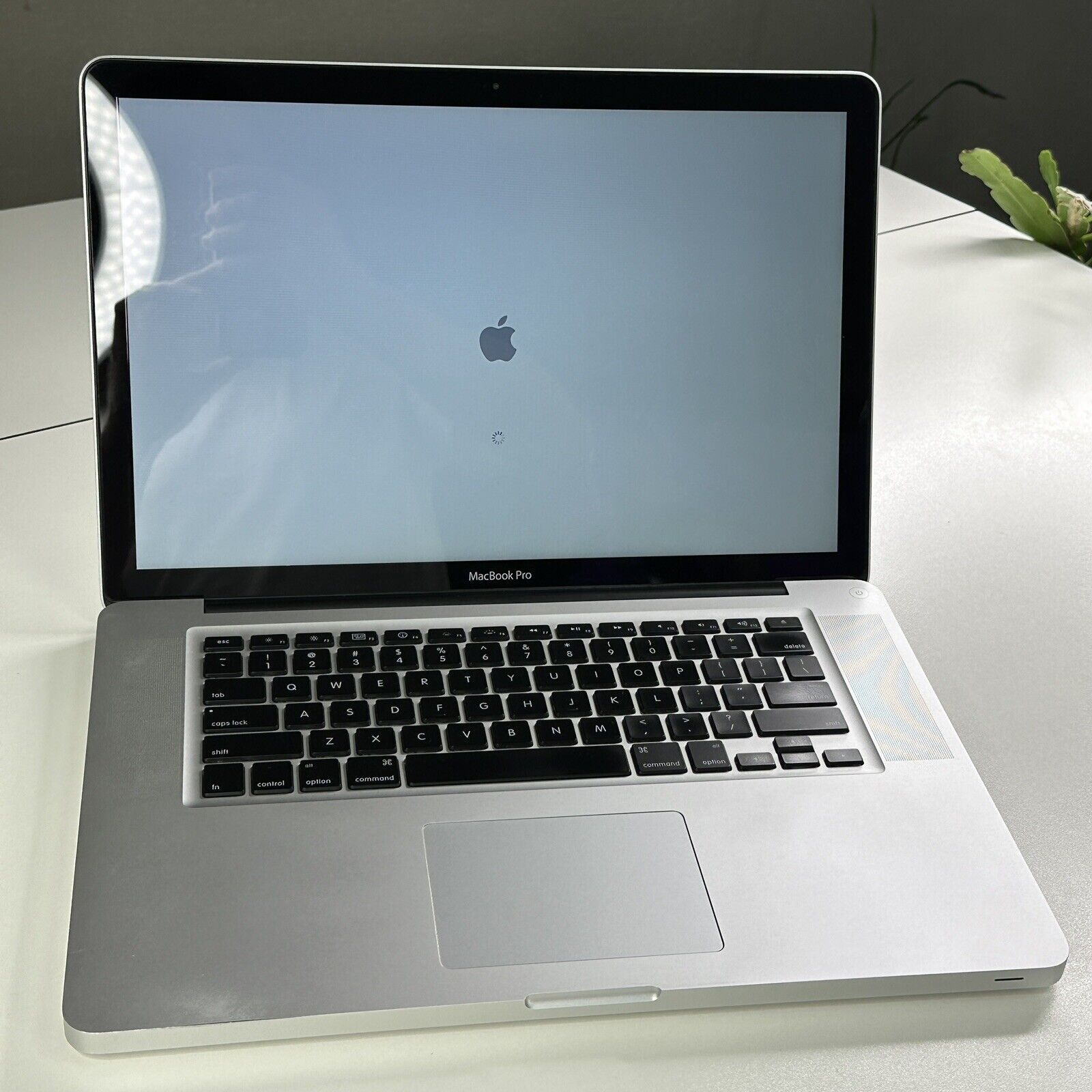 MacBook Pro 15 A1286 Early 2008 Core 2 Duo 2.53ghz 4gb Ram 250gb HDD OSX 10.9.5. Available Now for $29.99