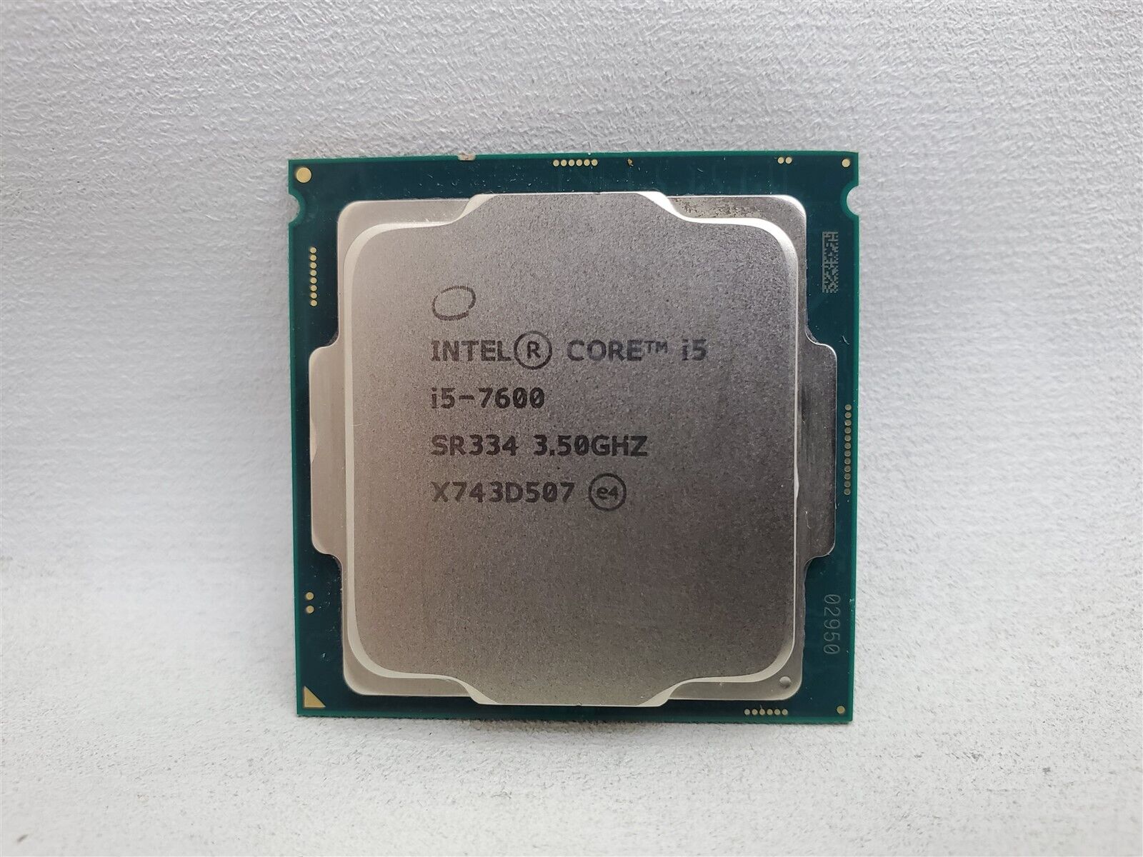 Intel Core i5-7600 3.5 - 4.10 GHz 7th Gen. Kaby Lake Quad-Core CPU FCLGA1151. Available Now for $30.00